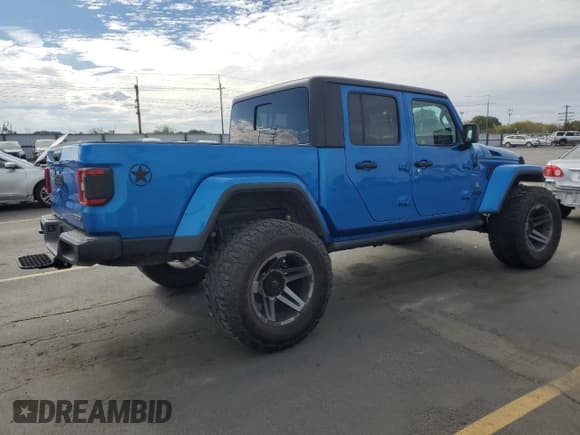 ✅ 2020 Jeep Gladiator Sport S • VIN: 1C6HJTAG2LL210462 • Lot: 84365805. Listed on Copart with 60,618 mi. Free auction sales archive from the USA and detailed vehicle history report at DreamBid. Image 3.