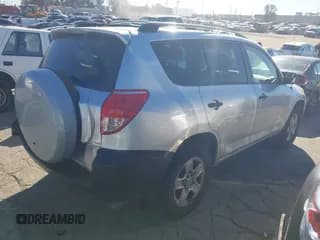 ✅ 2007 Toyota RAV4 • VIN: JTMBD33V575084447 • Лот: 43806382. Опубликован ранее на IAAI с пробегом 123 578 миль. Бесплатный доступ к архиву аукционных продаж из США и подробный отчёт об истории автомобиля на DreamBid. Изображение 4.