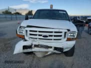 ✅ 2000 Ford F-250 XL • VIN: 1FTNF21L7YEB05366 • Lot: 64141555. Listed on Copart with 242,694 mi. Free auction sales archive from the USA and detailed vehicle history report at DreamBid. Image 5.