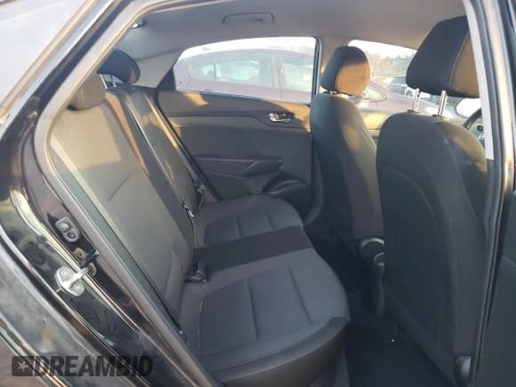 ✅ 2018 Hyundai Accent SEL • VIN: 3KPC24A31JE031676 • Лот: 80971244. Опубликован ранее на Copart с пробегом 134 034 миль. Бесплатный доступ к архиву аукционных продаж из США и подробный отчёт об истории автомобиля на DreamBid. Изображение 10.