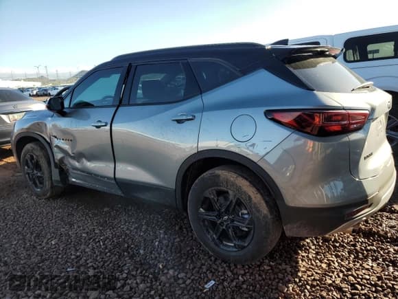 ✅ 2024 Chevrolet Blazer LT • VIN: 3GNKBCR41RS270913 • Lot: 85747155. Listed on Copart with 25,220 mi. Free auction sales archive from the USA and detailed vehicle history report at DreamBid. Image 2.