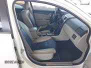 ✅ 2010 Dodge Avenger R/T • VIN: 1B3CC5FB9AN161561 • Lot: 41575463. Wystawiony na IAAI z przebiegiem 170 964 mil. Bezpłatny archiwum sprzedaży aukcyjnych z USA i szczegółowy raport historii pojazdu na DreamBid. Zdjęcie 5.