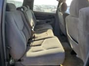 ✅ 2003 Chevrolet Suburban LT • VIN: 3GNEC16Z33G342042 • Lot: 74600384. Wystawiony na Copart z przebiegiem Nie podano. Bezpłatny archiwum sprzedaży aukcyjnych z USA i szczegółowy raport historii pojazdu na DreamBid. Zdjęcie 10.