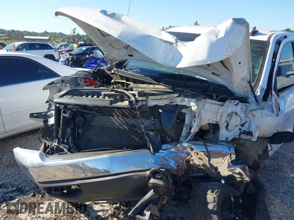 ✅ 2021 Chevrolet Silverado 1500 Work Truck • VIN: 3GCPWAEF7MG100453 • Lot: 43345190. Wystawiony na IAAI z przebiegiem 104 198 mil. Bezpłatny archiwum sprzedaży aukcyjnych z USA i szczegółowy raport historii pojazdu na DreamBid. Zdjęcie 6.