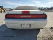 ✅ 2013 Dodge Challenger Rallye Redline • VIN: 2C3CDYAG6DH553947 • Lot: 46499975. Wystawiony na Copart z przebiegiem 95 138 mil. Bezpłatny archiwum sprzedaży aukcyjnych z USA i szczegółowy raport historii pojazdu na DreamBid. Zdjęcie 6.