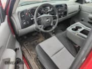 ✅ 2008 Chevrolet Silverado 2500HD Work Truck • VIN: 1GCHK29K98E154136 • Лот: 85484845. Опубликован ранее на Copart с пробегом 120 348 миль. Бесплатный доступ к архиву аукционных продаж из США и подробный отчёт об истории автомобиля на DreamBid. Изображение 8.