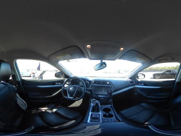 ✅ 2016 Nissan Maxima SL • VIN: 1N4AA6AP9GC449434 • Lot: 43458901. Wystawiony na IAAI z przebiegiem 180 231 mil. Bezpłatny archiwum sprzedaży aukcyjnych z USA i szczegółowy raport historii pojazdu na DreamBid. Zdjęcie 19.