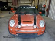 ✅ 2007 MINI Convertible S • VIN: WMWRH33597TJ43057 • Лот: 69005524. Опубликован ранее на Copart с пробегом 93 341 миль. Бесплатный доступ к архиву аукционных продаж из США и подробный отчёт об истории автомобиля на DreamBid. Изображение 5.