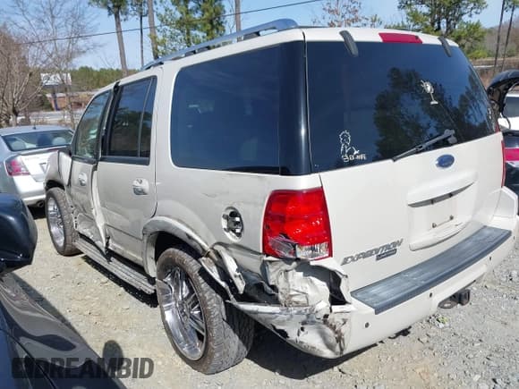 ✅ 2006 Ford Expedition Limited • VIN: 1FMFU19596LA41183 • Lot: 41741089. Listed on IAAI with 228,653 mi. Free auction sales archive from the USA and detailed vehicle history report at DreamBid. Image 3.