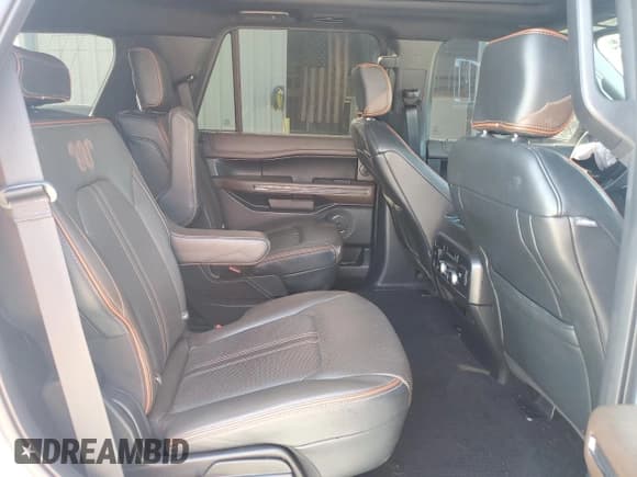 ✅ 2020 Ford Expedition King Ranch • VIN: 1FMJU1PT4LEA00939 • Лот: 78070744. Опубликован ранее на Copart с пробегом 48 377 миль. Бесплатный доступ к архиву аукционных продаж из США и подробный отчёт об истории автомобиля на DreamBid. Изображение 11.