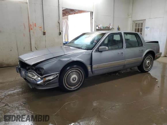 ✅ 1991 Cadillac Seville • VIN: 1G6KS53B2MU809384 • Lot: 77185134. Wystawiony na Copart z przebiegiem 134 769 mil. Bezpłatny archiwum sprzedaży aukcyjnych z USA i szczegółowy raport historii pojazdu na DreamBid. Zdjęcie 1.