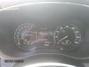 ✅ 2017 Lincoln MKC Select • VIN: 5LMCJ2D96HUL51572 • Lot: 54237885. Wystawiony na Copart z przebiegiem 100 514 mil. Bezpłatny archiwum sprzedaży aukcyjnych z USA i szczegółowy raport historii pojazdu na DreamBid. Zdjęcie 9.