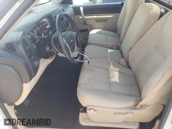 ✅ 2010 Chevrolet Silverado 1500 LT • VIN: 1GCPCSEA1AZ144155 • Lot: 71016155. Listed on Copart with 298,522 mi. Free auction sales archive from the USA and detailed vehicle history report at DreamBid. Image 7.