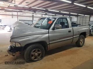 ✅ 1997 Dodge 1500 • VIN: 1B7HC16Y2VJ502605 • Lot: 87298905. Wystawiony na Copart z przebiegiem 285 521 mil. Bezpłatny archiwum sprzedaży aukcyjnych z USA i szczegółowy raport historii pojazdu na DreamBid. Zdjęcie 1.