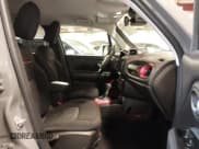 ✅ 2022 Jeep Renegade Trailhawk • VIN: ZACNJDC14NPN47737 • Lot: 43747324. Listed on IAAI with 60,251 mi. Free auction sales archive from the USA and detailed vehicle history report at DreamBid. Image 5.