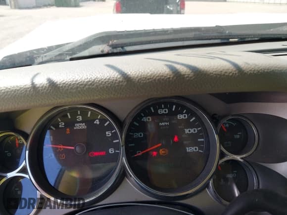 ✅ 2012 GMC Sierra 1500 SLE • VIN: 3GTP2VE71CG242341 • Lot: 43332456. Listed on IAAI with 147,561 mi. Free auction sales archive from the USA and detailed vehicle history report at DreamBid. Image 7.