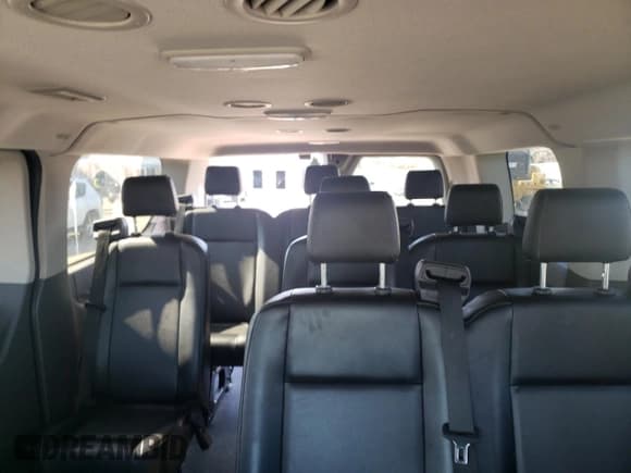 ✅ 2020 Ford Transit Passenger XL • VIN: 1FMZK1Y84LKA38708 • Lot: 52056035. Wystawiony na Copart z przebiegiem 41 207 mil. Bezpłatny archiwum sprzedaży aukcyjnych z USA i szczegółowy raport historii pojazdu na DreamBid. Zdjęcie 10.