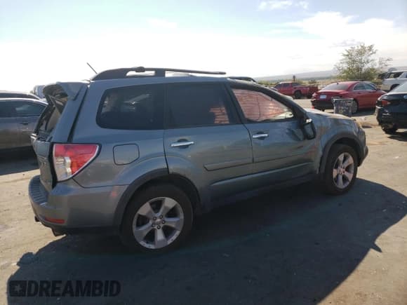 ✅ 2011 Subaru Forester XT Premium • VIN: JF2SHGAC6BH715096 • Лот: 74814204. Опубликован ранее на Copart с пробегом Не указан. Бесплатный доступ к архиву аукционных продаж из США и подробный отчёт об истории автомобиля на DreamBid. Изображение 3.