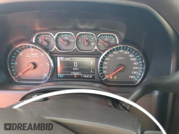 ✅ 2016 Chevrolet Silverado 1500 LT • VIN: 3GCUKREC9GG352552 • Лот: 81694585. Опубликован ранее на Copart с пробегом 175 222 миль. Бесплатный доступ к архиву аукционных продаж из США и подробный отчёт об истории автомобиля на DreamBid. Изображение 9.