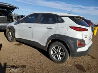 ✅ 2019 Hyundai Kona SE • VIN: KM8K1CAA2KU374101 • Лот: 70712853. Опубликован ранее на Copart с пробегом 66 287 миль. Бесплатный доступ к архиву аукционных продаж из США и подробный отчёт об истории автомобиля на DreamBid. Изображение 2.
