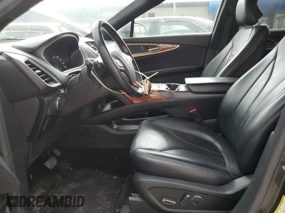 ✅ 2018 Lincoln MKX Reserve • VIN: 2LMPJ6LR5JBL23713 • Lot: 69457555. Listed on Copart with 99,163 mi. Free auction sales archive from the USA and detailed vehicle history report at DreamBid. Image 7.