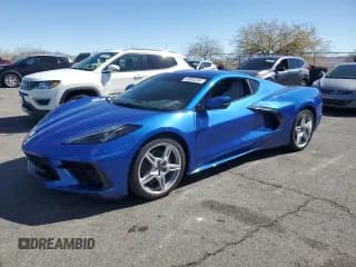 ✅ 2022 Chevrolet Corvette 1LT • VIN: 1G1YA2D46N5104049 • Lot: 45993245. Wystawiony na Copart z przebiegiem 33 785 mil. Bezpłatny archiwum sprzedaży aukcyjnych z USA i szczegółowy raport historii pojazdu na DreamBid. Zdjęcie 1.