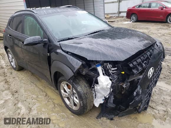 2022 Hyundai Kona SEL с VIN KM8K6CAB5NU911560, выставлен на аукционе Copart как лот 64635512 с пробегом 5 192 миль миль и . История ставок и продаж доступна на DreamBid. Изображение 1.