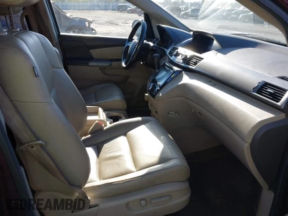 ✅ 2014 Honda Odyssey EX-L • VIN: 5FNRL5H65EB037820 • Lot: 43469733. Listed on IAAI with 224,363 mi. Free auction sales archive from the USA and detailed vehicle history report at DreamBid. Image 5.