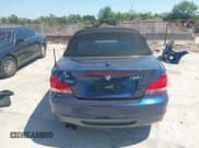 ✅ 2013 BMW 1 Series 135i • VIN: WBAUN7C57DVM28236 • Lot: 41900116. Wystawiony na IAAI z przebiegiem 38 876 mil. Bezpłatny archiwum sprzedaży aukcyjnych z USA i szczegółowy raport historii pojazdu na DreamBid. Zdjęcie 17.