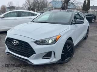 ✅ 2019 Hyundai Veloster Turbo R-Spec • VIN: KMHTH6AB4KU002267 • Lot: 50820945. Wystawiony na Copart z przebiegiem 93 778 mil mil. Skorzystaj z bezpłatnego archiwum sprzedaży aukcyjnych z USA i zobacz szczegółowy raport historii pojazdu na DreamBid. Zdjęcie 2.