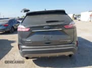✅ 2020 Ford Edge Titanium • VIN: 2FMPK3K9XLBA98670 • Lot: 43331908. Wystawiony na IAAI z przebiegiem 71 106 mil. Bezpłatny archiwum sprzedaży aukcyjnych z USA i szczegółowy raport historii pojazdu na DreamBid. Zdjęcie 16.