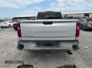 ✅ 2022 Chevrolet Silverado 2500HD LT • VIN: 1GC5YNE78NF149231 • Лот: 65064835. Опубликован ранее на Copart с пробегом 52 247 миль. Бесплатный доступ к архиву аукционных продаж из США и подробный отчёт об истории автомобиля на DreamBid. Изображение 6.