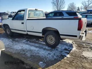 ✅ 1989 Chevrolet Silverado 2500 • VIN: 1GCFC24K6KZ121655 • Lot: 88116025. Wystawiony na Copart z przebiegiem 148 084 mil. Bezpłatny archiwum sprzedaży aukcyjnych z USA i szczegółowy raport historii pojazdu na DreamBid. Zdjęcie 2.