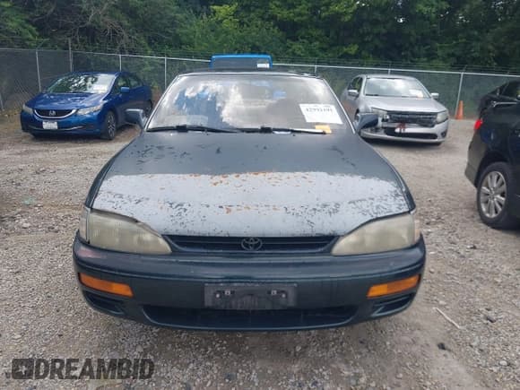 ✅ 1995 Toyota Camry LE • VIN: 4T1SK12E6SU532880 • Lot: 42992191. Wystawiony na IAAI z przebiegiem 210 562 mil. Bezpłatny archiwum sprzedaży aukcyjnych z USA i szczegółowy raport historii pojazdu na DreamBid. Zdjęcie 12.