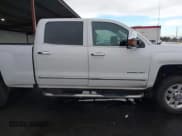 ✅ 2016 Chevrolet Silverado 2500HD LTZ • VIN: 1GC1KWE85GF271742 • Лот: 43666548. Опубликован ранее на IAAI с пробегом 241 053 миль. Бесплатный доступ к архиву аукционных продаж из США и подробный отчёт об истории автомобиля на DreamBid. Изображение 14.