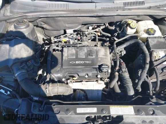 2016 Chevrolet Cruze LTZ z VIN 1G1PG5SB4G7193110, wystawiony jako IAAI lot #43450332 z przebiegiem 176 393 mil mil oraz . Historia ofert i sprzedaży dostępna na DreamBid. Obrazek 10.