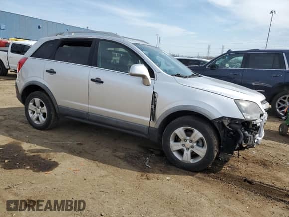 2014 Chevrolet Captiva Sport LS z VIN 3GNAL2EK1ES681861, wystawiony jako Copart lot #49405865 z przebiegiem 34 179 mil mil oraz Czysty tytuł • Clean title. Historia ofert i sprzedaży dostępna na DreamBid. Obrazek 4.