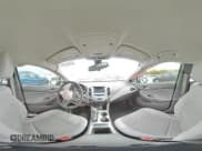 ✅ 2018 Chevrolet Cruze LS • VIN: 1G1BC5SM1J7151072 • Lot: 82407215. Wystawiony na Copart z przebiegiem 64 226 mil. Bezpłatny archiwum sprzedaży aukcyjnych z USA i szczegółowy raport historii pojazdu na DreamBid. Zdjęcie 14.