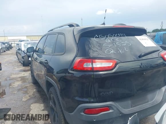 ✅ 2016 Jeep Cherokee Limited • VIN: 1C4PJMDS1GW308543 • Lot: 42494925. Wystawiony na IAAI z przebiegiem 122 841 mil. Bezpłatny archiwum sprzedaży aukcyjnych z USA i szczegółowy raport historii pojazdu na DreamBid. Zdjęcie 3.