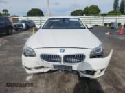 ✅ 2014 BMW 5 Series 528i xDrive • VIN: WBA5A7C54ED219379 • Lot: 70952105. Wystawiony na Copart z przebiegiem 142 526 mil. Bezpłatny archiwum sprzedaży aukcyjnych z USA i szczegółowy raport historii pojazdu na DreamBid. Zdjęcie 5.