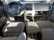 ✅ 2006 Honda Pilot EX • VIN: 5FNYF284X6B048118 • Lot: 90061515. Wystawiony na Copart z przebiegiem 227 591 mil. Bezpłatny archiwum sprzedaży aukcyjnych z USA i szczegółowy raport historii pojazdu na DreamBid. Zdjęcie 8.