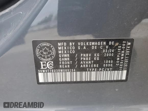 ✅ 2024 Volkswagen Jetta 40th Anniversary Edition • VIN: 3VW9T7BU3RM069294 • Лот: 62342195. Опубликован ранее на Copart с пробегом 47 721 миль. Бесплатный доступ к архиву аукционных продаж из США и подробный отчёт об истории автомобиля на DreamBid. Изображение 13.