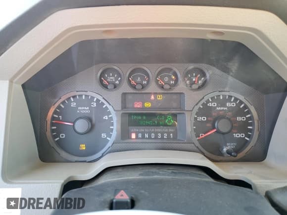 ✅ 2008 Ford F-350 XL • VIN: 1FTWX31R58ED57984 • Лот: 43121415. Опубликован ранее на Copart с пробегом 182 945 миль. Бесплатный доступ к архиву аукционных продаж из США и подробный отчёт об истории автомобиля на DreamBid. Изображение 9.