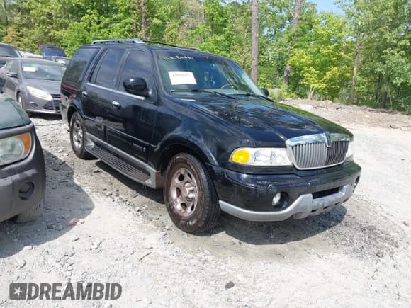 ✅ 2001 Lincoln Navigator • VIN: 5LMEU27R91LJ12007 • Lot: 42051253. Wystawiony na IAAI z przebiegiem 149 533 mil. Bezpłatny archiwum sprzedaży aukcyjnych z USA i szczegółowy raport historii pojazdu na DreamBid. Zdjęcie 1.
