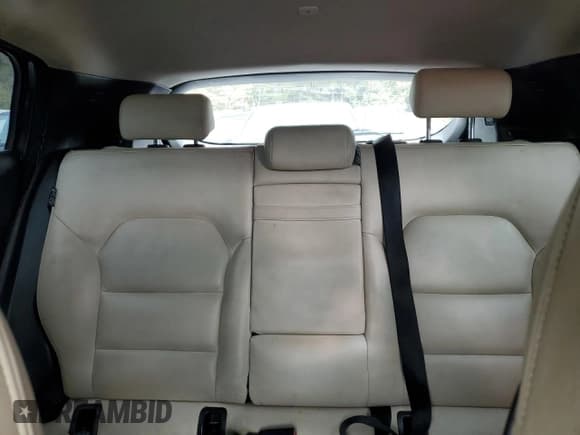 ✅ 2018 Infiniti QX30 Premium • VIN: SJKCH5CR8JA051512 • Лот: 90677695. Опубликован ранее на Copart с пробегом 143 195 миль. Бесплатный доступ к архиву аукционных продаж из США и подробный отчёт об истории автомобиля на DreamBid. Изображение 10.