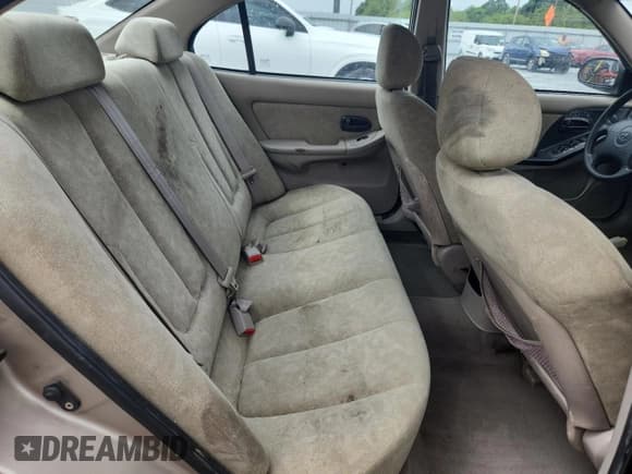 ✅ 2003 Hyundai Elantra GLS • VIN: KMHDN45D83U597221 • Lot: 59762445. Wystawiony na Copart z przebiegiem 114 552 mil. Bezpłatny archiwum sprzedaży aukcyjnych z USA i szczegółowy raport historii pojazdu na DreamBid. Zdjęcie 10.