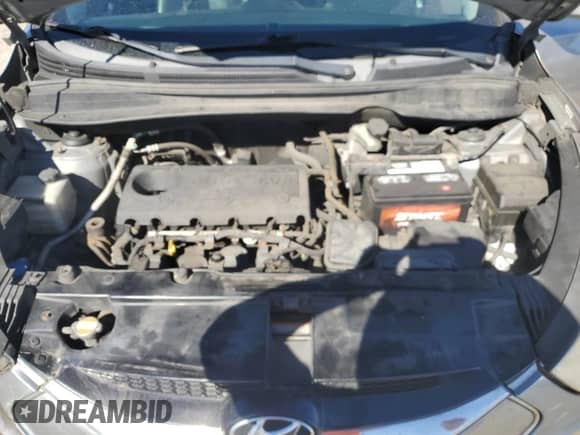 2012 Hyundai Tucson GLS with VIN KM8JU3AC2CU497998, listed as a Copart auction lot 90383415 with 239,792 mi miles and Clean title. Bid and sale history available at DreamBid. Image 12.