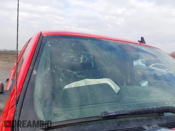 ✅ 2014 Chevrolet Silverado 2500HD LT • VIN: 1GC1KXC83EF123062 • Lot: 43737405. Listed on IAAI with 277,277 mi. Free auction sales archive from the USA and detailed vehicle history report at DreamBid. Image 15.