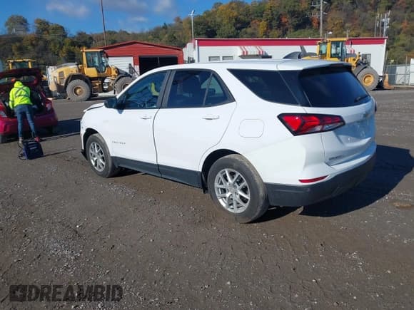 ✅ 2023 Chevrolet Equinox LS • VIN: 3GNAXSEG7PL177408 • Лот: 43580048. Опубликован ранее на IAAI с пробегом 27 332 миль. Бесплатный доступ к архиву аукционных продаж из США и подробный отчёт об истории автомобиля на DreamBid. Изображение 3.