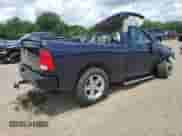 2017 Ram 1500 Express z VIN 3C6JR7AT7HG739103, wystawiony jako Copart lot #61101605 z przebiegiem 130 121 mil mil oraz Nie do naprawy • Non repairable. Historia ofert i sprzedaży dostępna na DreamBid. Obrazek 3.